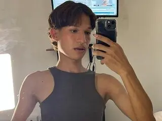 Pussy CameronMiranda