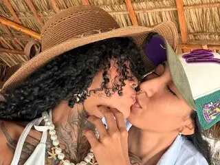 Online RihannaAndKendra