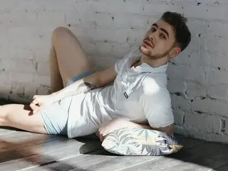 Fuck TaylorLewis
