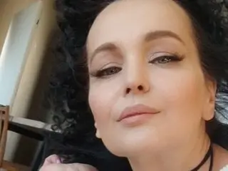 Shows WitchRossi